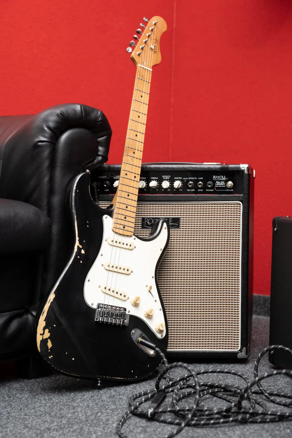 Rocktile Vinstage ST-RMBK E-Gitarre Black Aged Relic