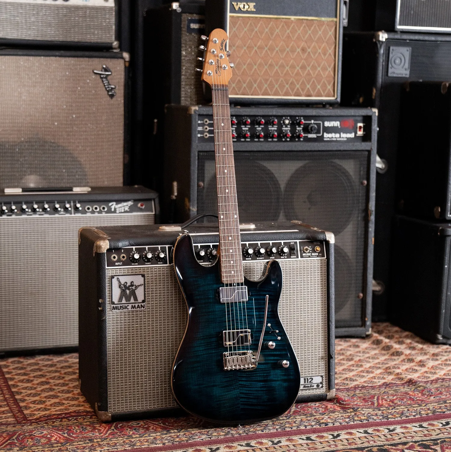 Sterling Standard Sabre E-Gitarre Deep Blue Burst Fishman