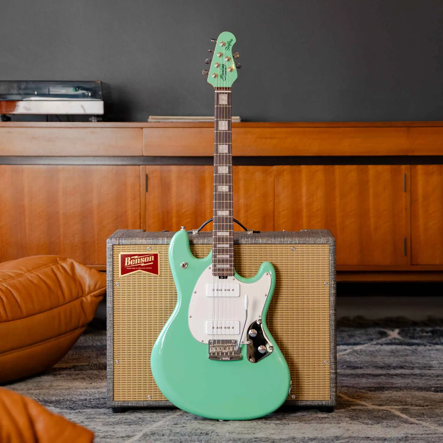 Sterling StingRay Plus E-Gitarre Seafoam Green P90 Boost