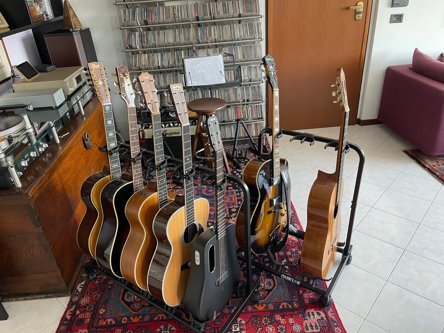 Rocktile Multistand 5-fach Gitarrenständer mit Rollen klappbar