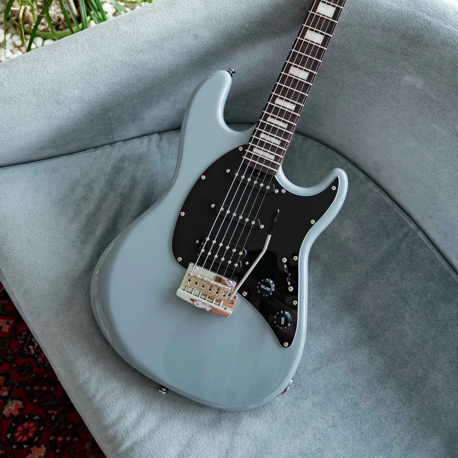 Sterling Cutlass Plus E-Gitarre Aqua Grey HSS