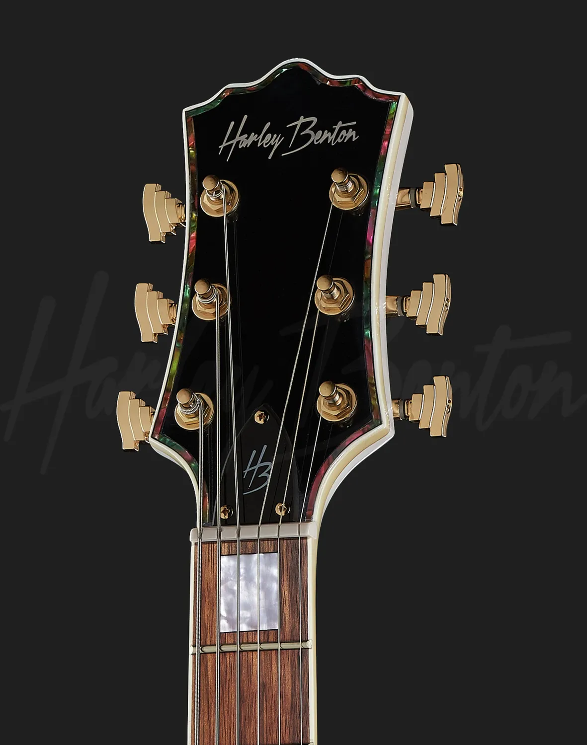 Harley Benton Vintage Big Tone Trem E-Gitarre Vintage White