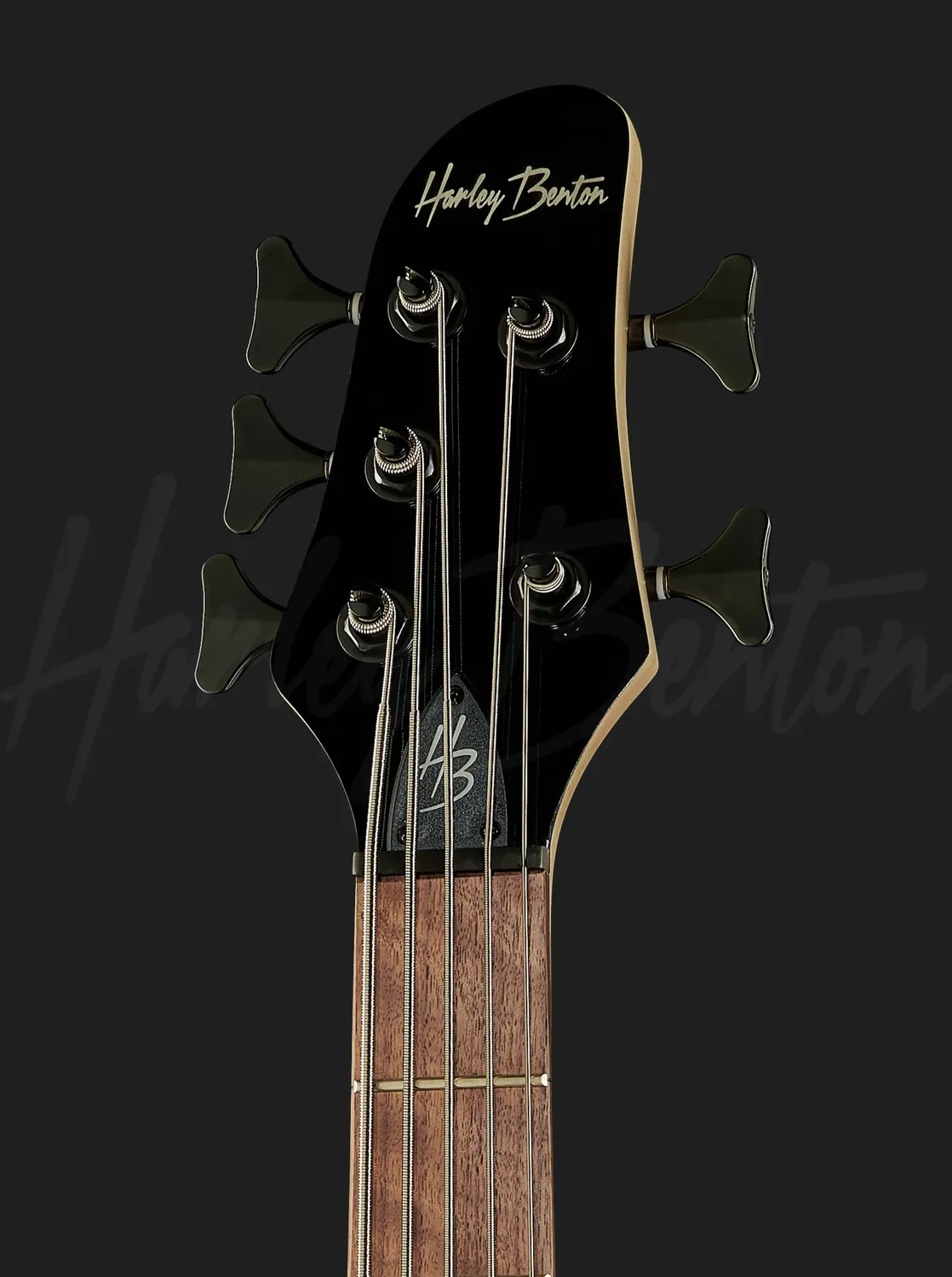 Harley Benton Pro B-550 E-Bass 5-Saiter Weiß Aktiv 24 Bünde