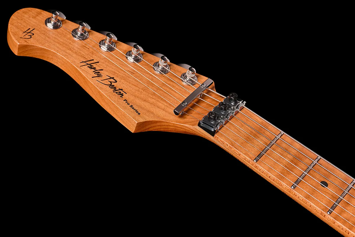 Harley Benton ST-80FR MN LH E-Gitarre Radiant Red Linkshand