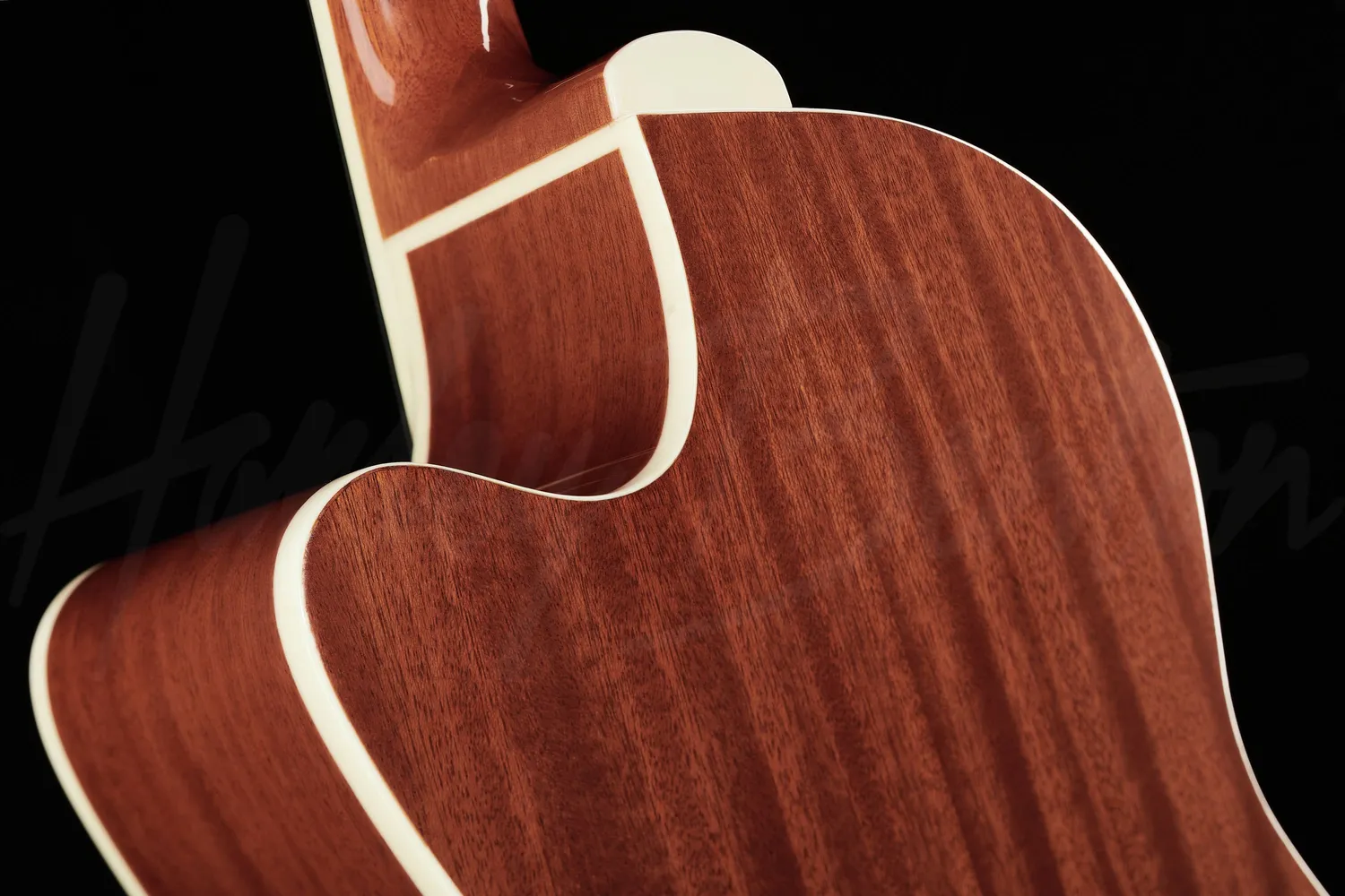 Harley Benton Santos C-40SCE NT Konzertgitarre Natur Cutaway