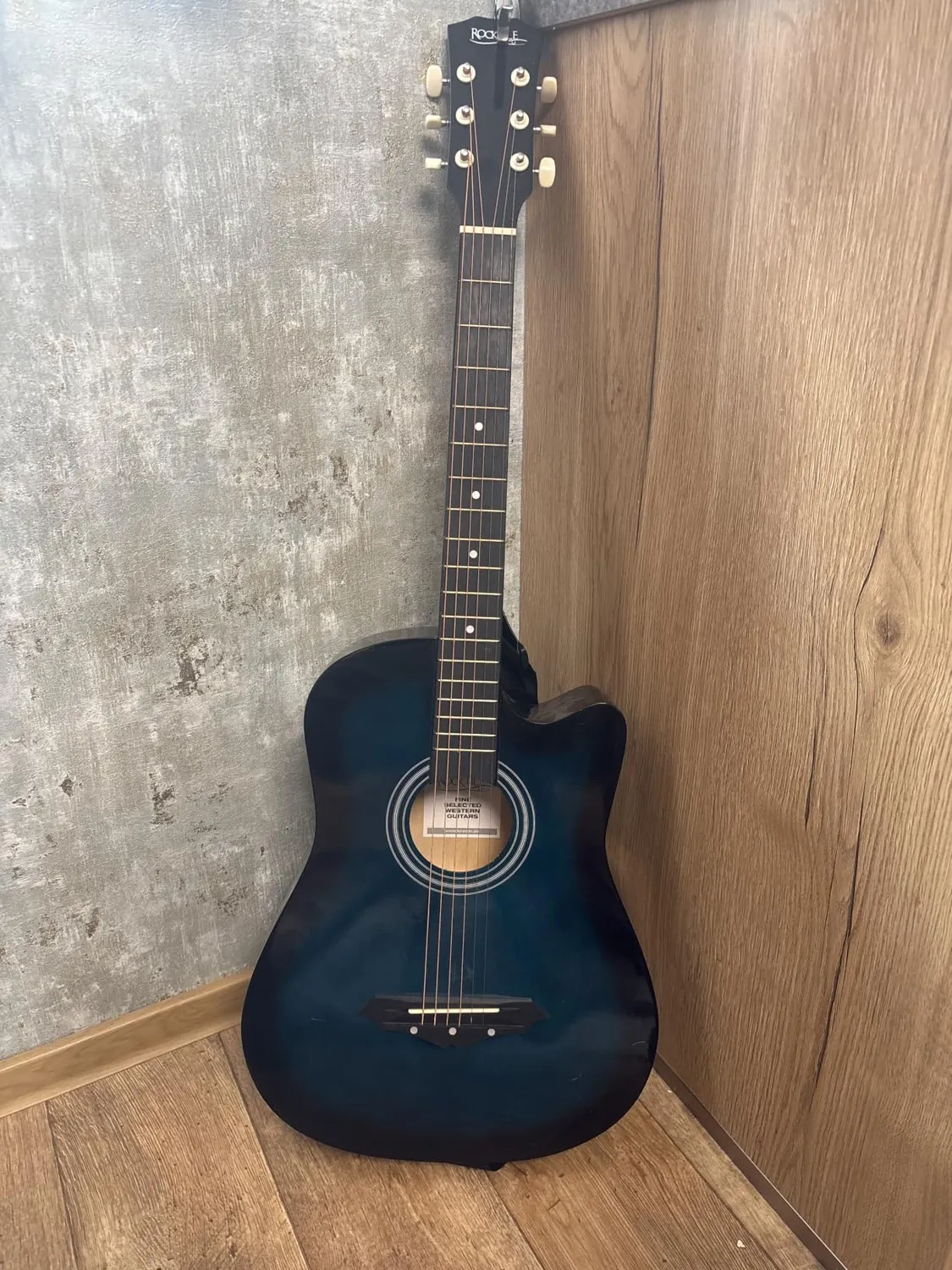 Rocktile WSD-5C-BK Slim Westerngitarre Set Schwarz Dreadnought