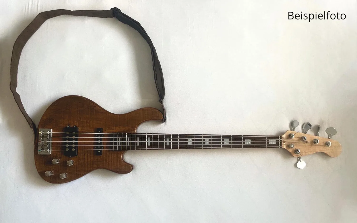 Rocktile JBH5-Style E-Bass Bausatz 5-saitig Paulownia