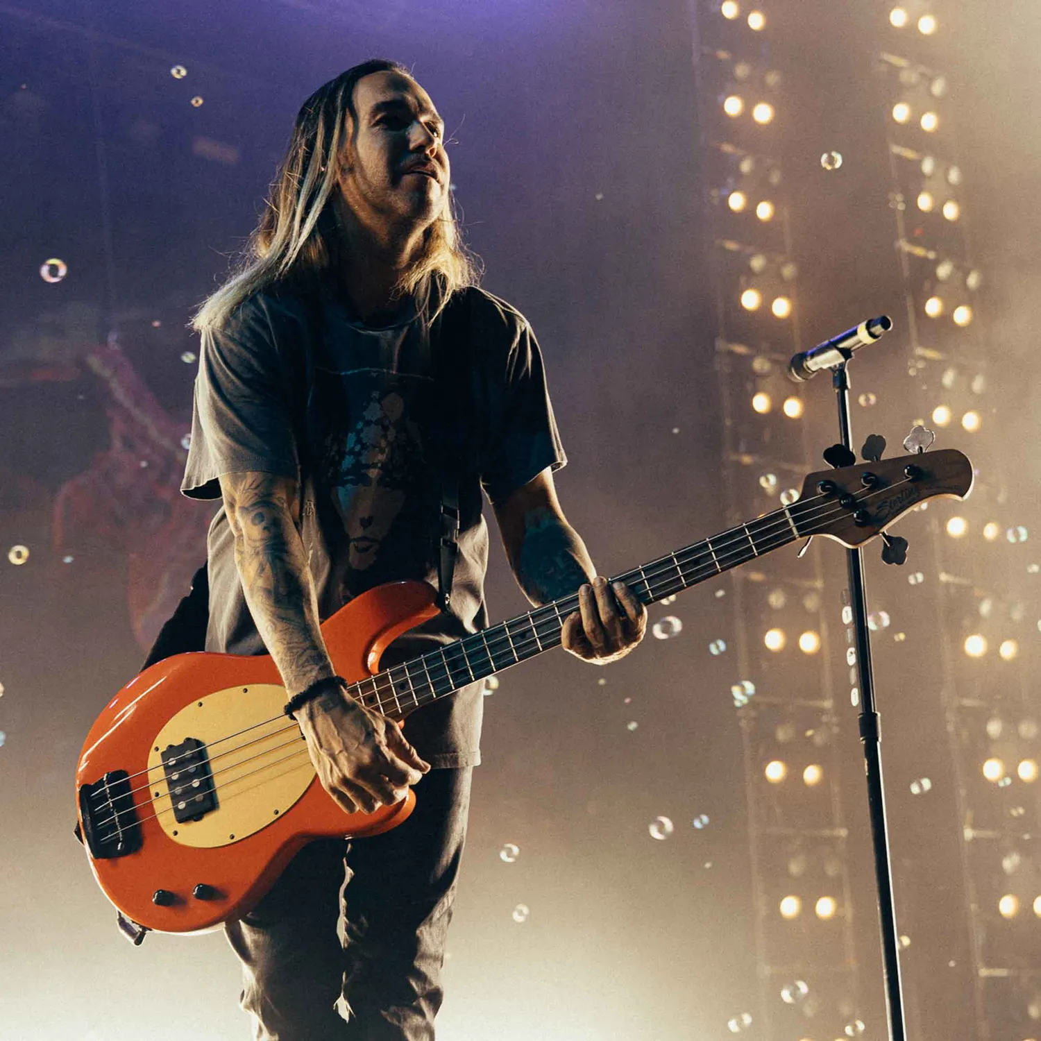 Sterling Artist Pete Wentz E-Bass Fiesta Red passiv 4-saitig
