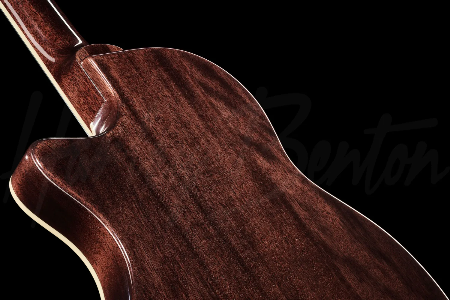 Harley Benton Nashville Nylon Plus Konzertgitarre Schwarz Fichte