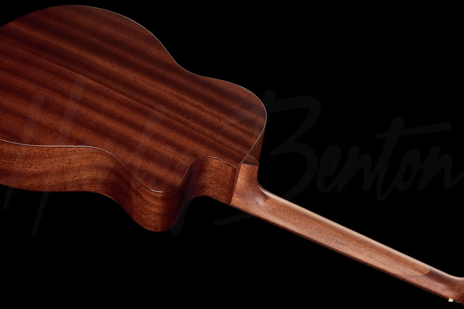 Harley Benton Custom Line CLA-15MCE Westerngitarre LH Mahagoni