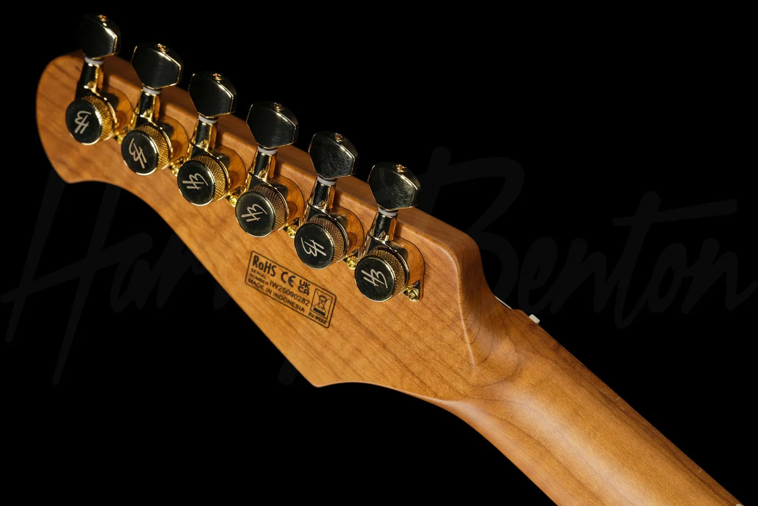 Harley Benton Fusion-IV HSH E-Gitarre Purple Metallic
