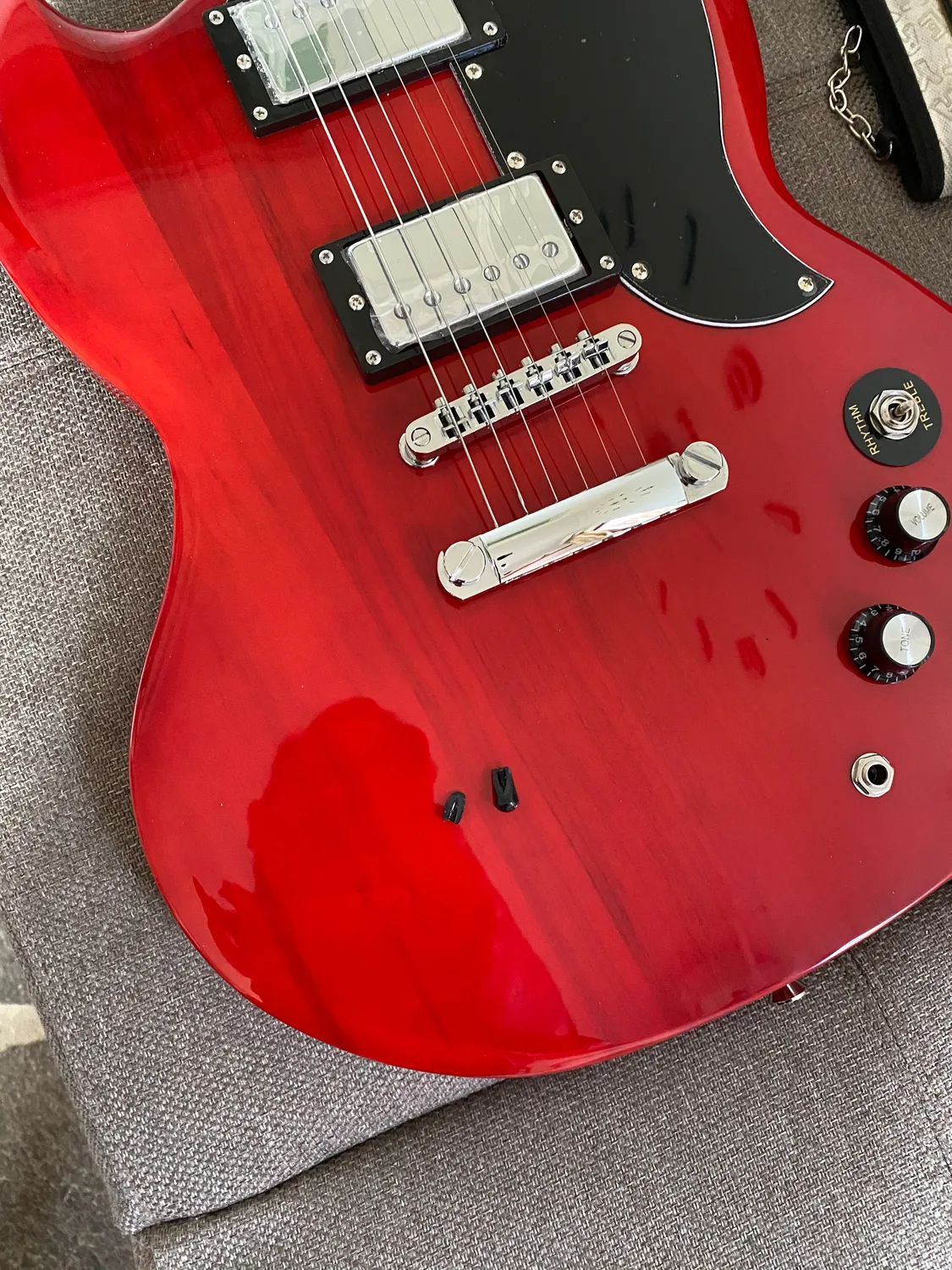 Rocktile Pro S-Red E-Gitarre Doublecut Heritage Cherry